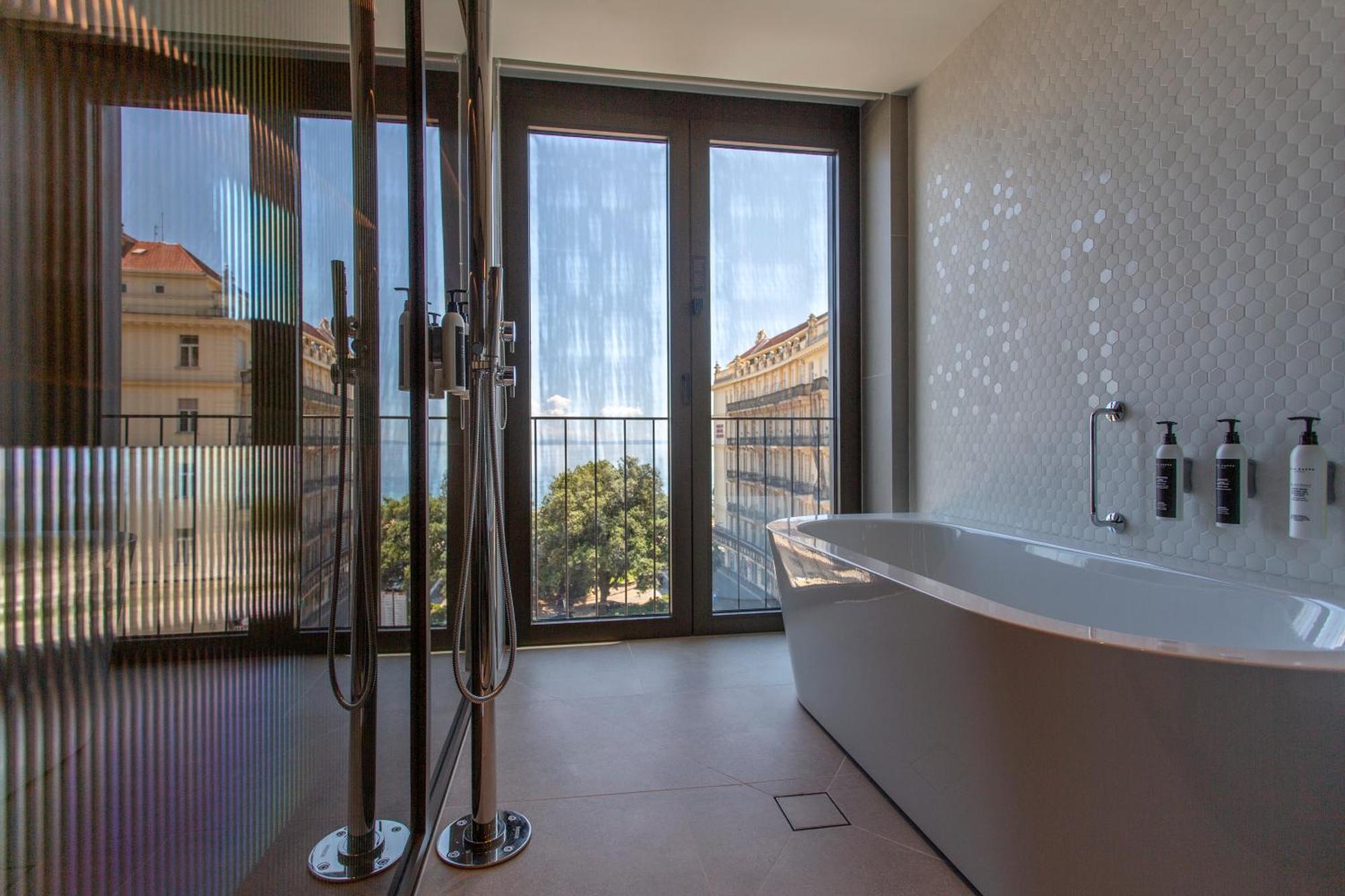 Keight Hotel Opatija, Curio Collection By Hilton Экстерьер фото